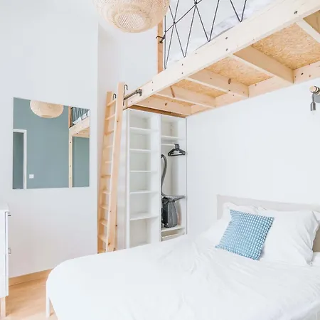 F2 Un Dimanche A Marie Celine Daire