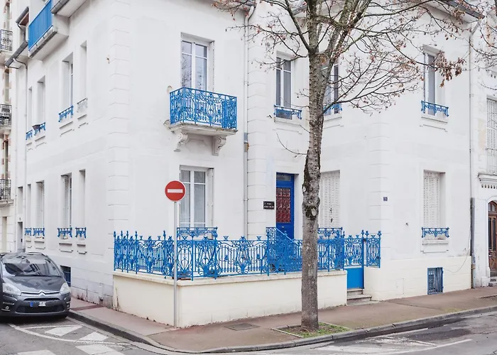 Апартаменты F2 Un Dimanche A Marie Celine *